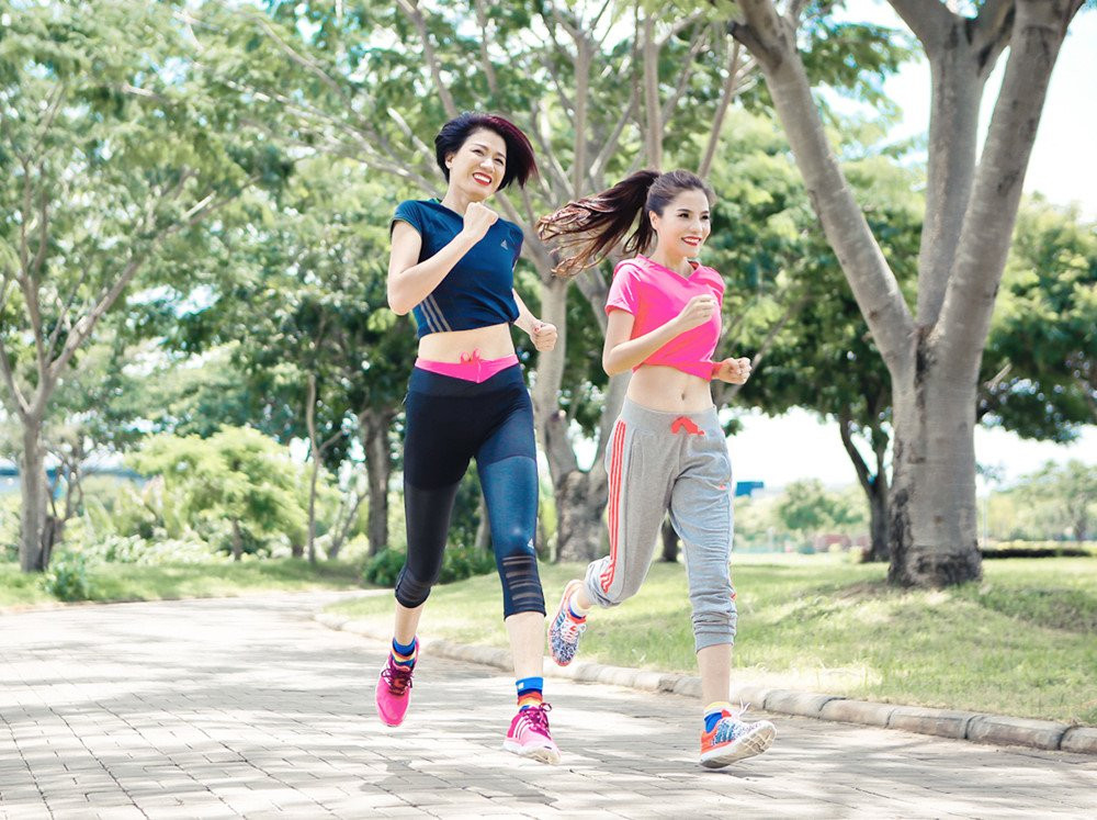 Hinh anh Trang Tran thang thung goi Huong Giang la anh, khuyen nen dung song kieu co hoi 8