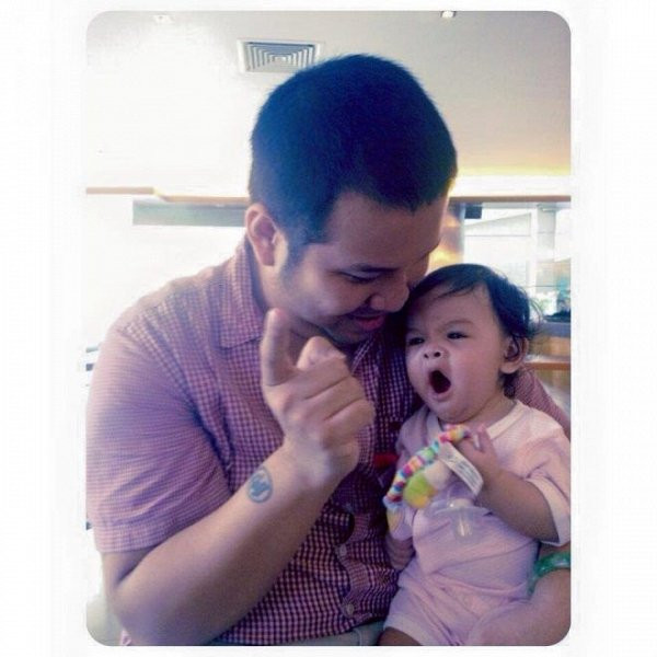 Hinh anh Nghi van Pham Quynh Anh va chong da \'duong ai nay di\'