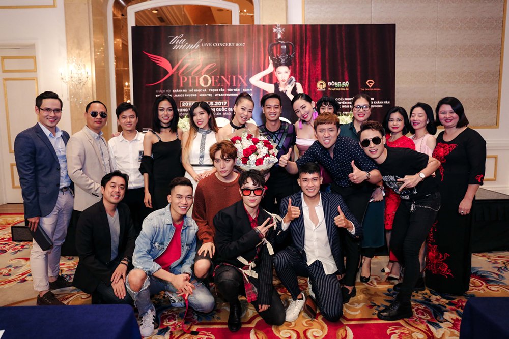 Hinh anh Ki niem 25 nam ca hat, Thu Minh dau tu tien ty cho dem nhac rieng 5