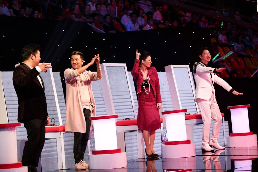 Hinh anh Hoc tro Dam Vinh Hung gay sot khi ket hop 2 nhac pham Bolero kinh dien