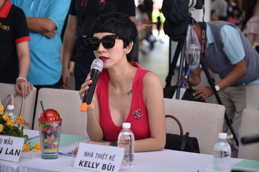 Hinh anh Xuan Lan viet tam thu truoc noi lo mau nhi ‘gia truoc tuoi’ 4