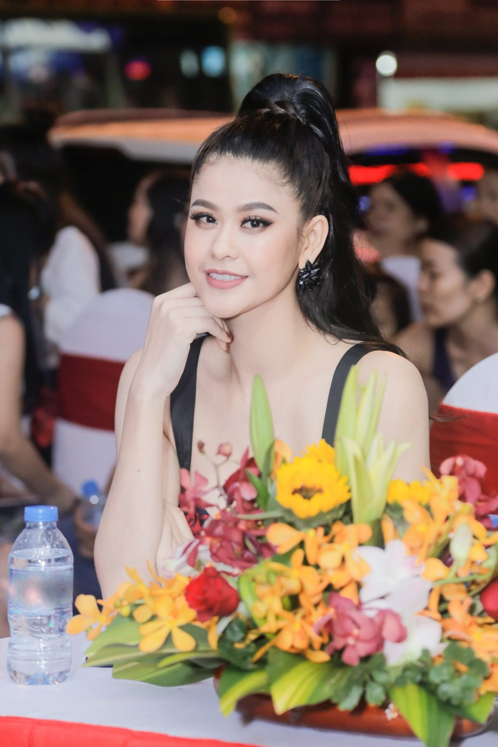 Hinh anh Tim bat khoc, chia se ve thong tin ly hon voi Truong Quynh Anh