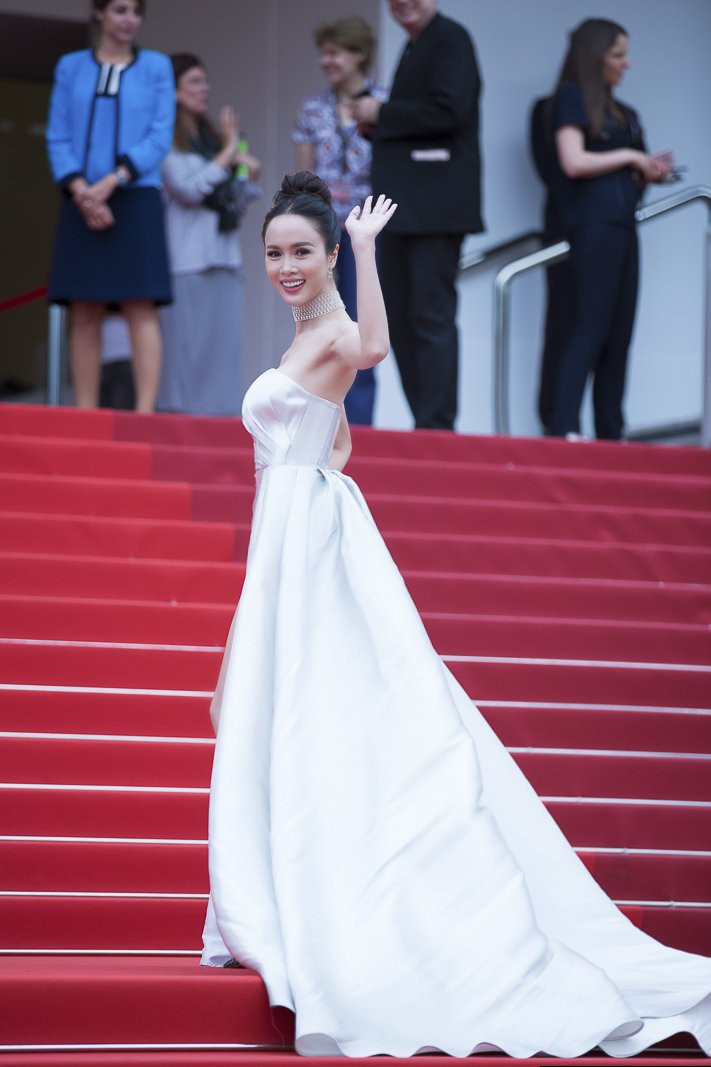 Hinh anh Vu Ngoc Anh la my nhan Chau A duoc len hinh lau nhat tren tham do Cannes 7