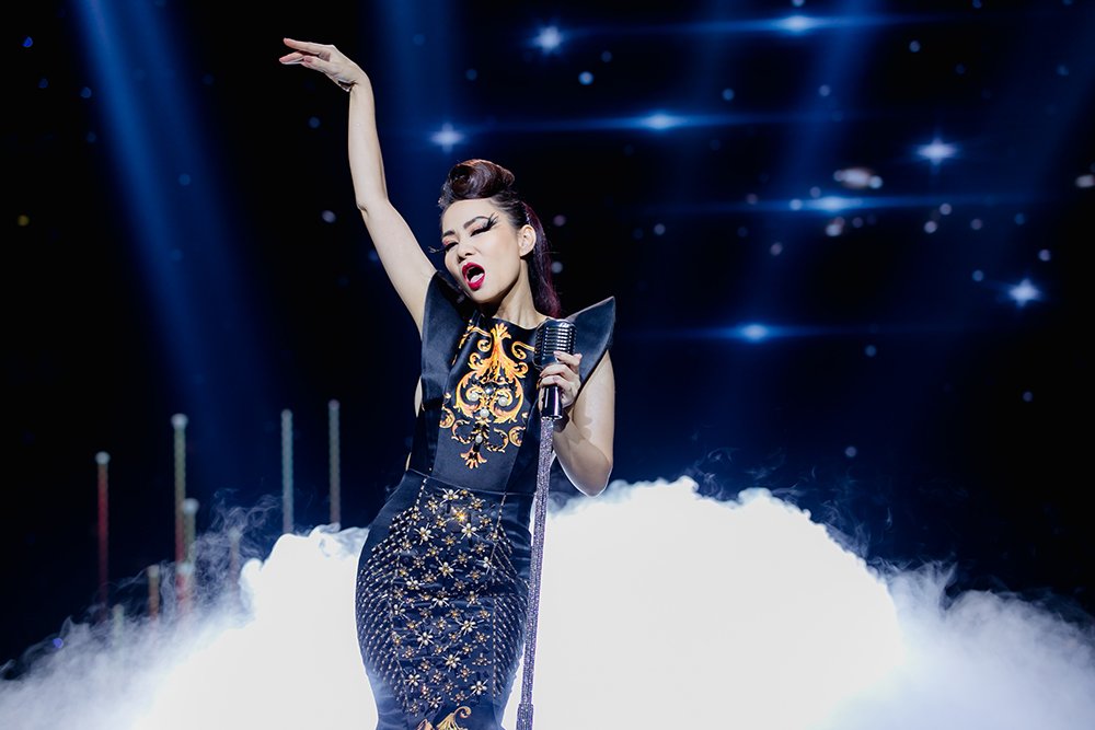 Hinh anh ‘Ba me 1 con’ Thu Minh khoe bung 6 mui, gioi thieu dem nhac ‘Phuong hoang lua’ 3