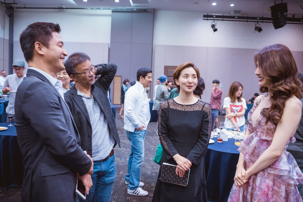 Hinh anh Diem My 9x rang ro tham du le khai mac lien hoan phim ‘Diaspora’ tai Han Quoc 3