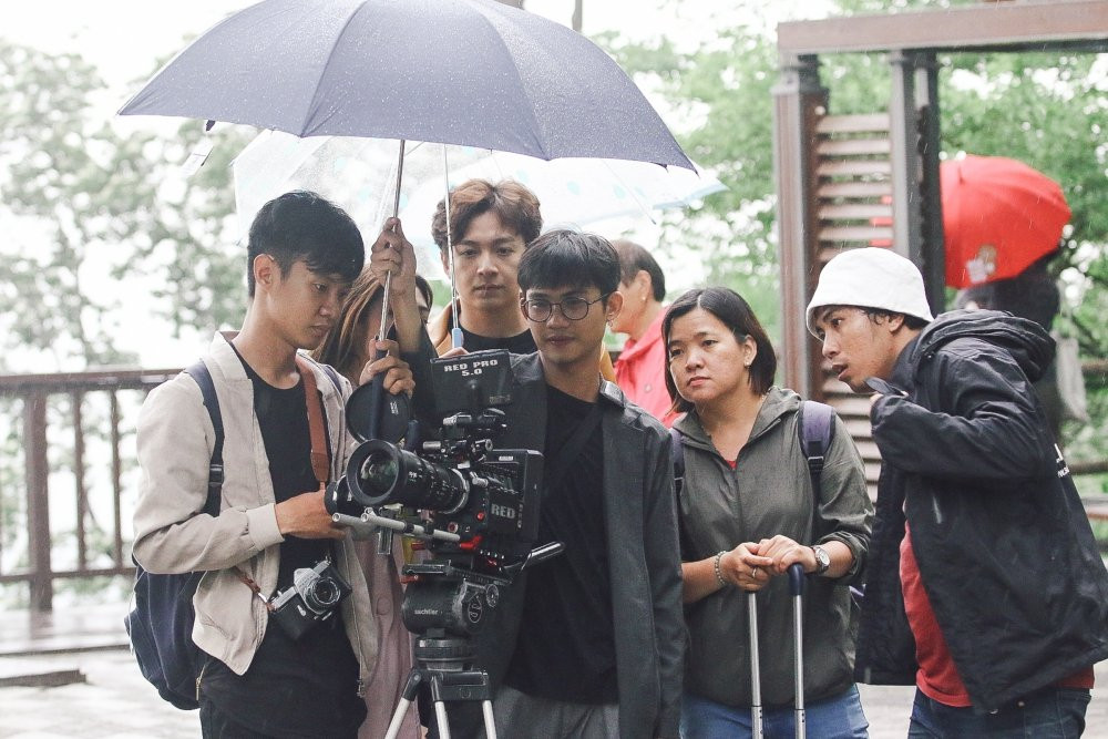 Hinh anh Ngo Kien Huy – Khong Tu Quynh ra mat MV nhat ki du lich 3