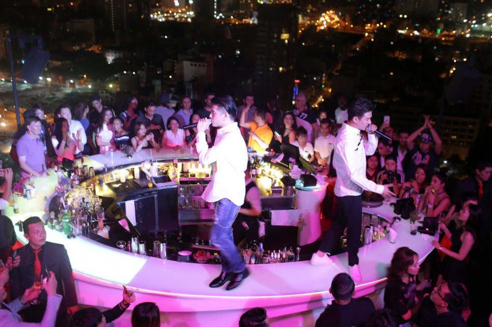 Hinh anh Noo Phuoc Thinh ngau hung hat cung rapper Han Quoc Basick 7