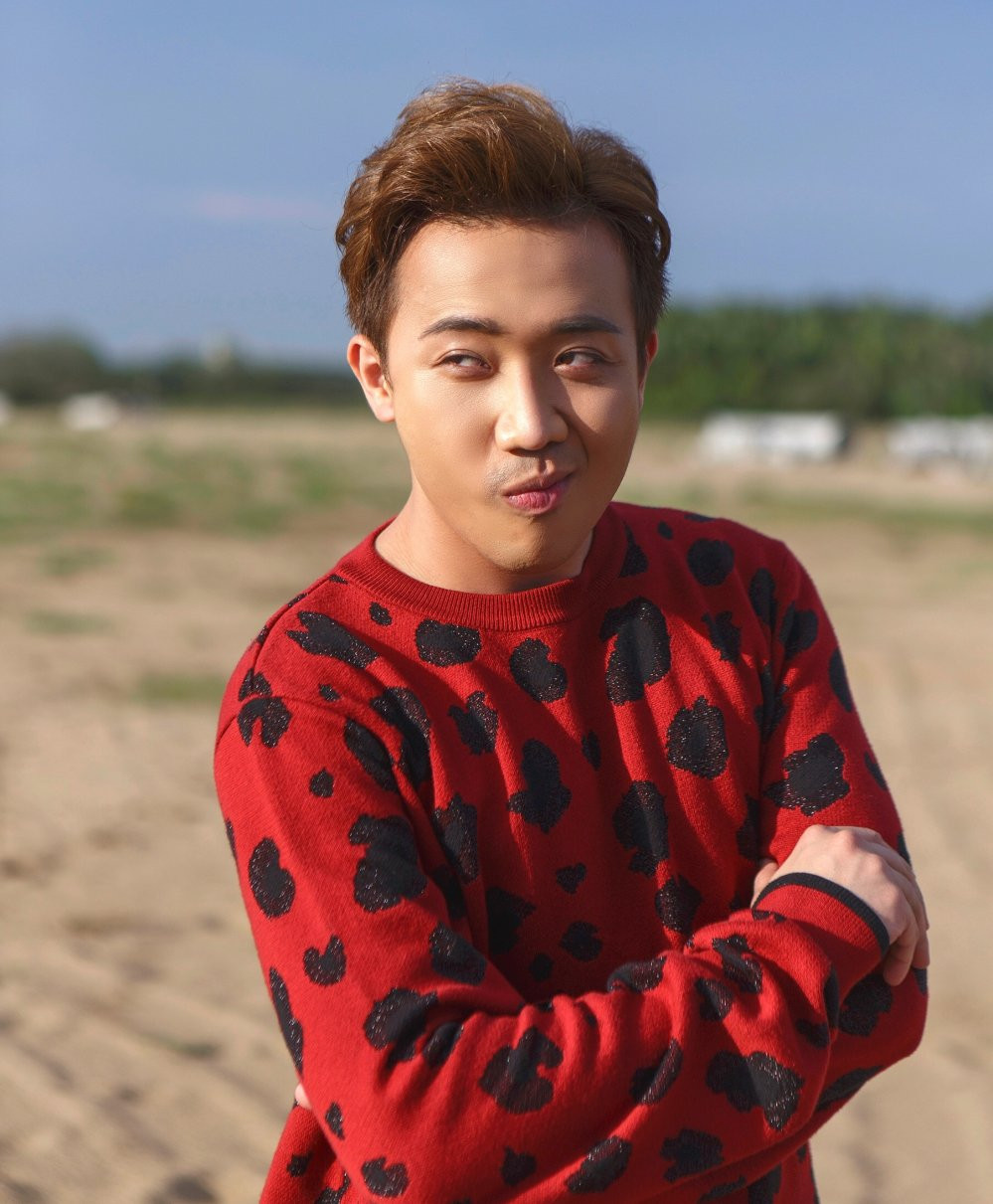 Hinh anh Thich thu voi loat bieu cam ’50 sac thai’ cua Tran Thanh 10