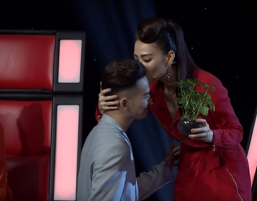 Hinh anh Giong hat Viet 2017: Thu Minh gay xuc dong voi thong diep ve tre em 7