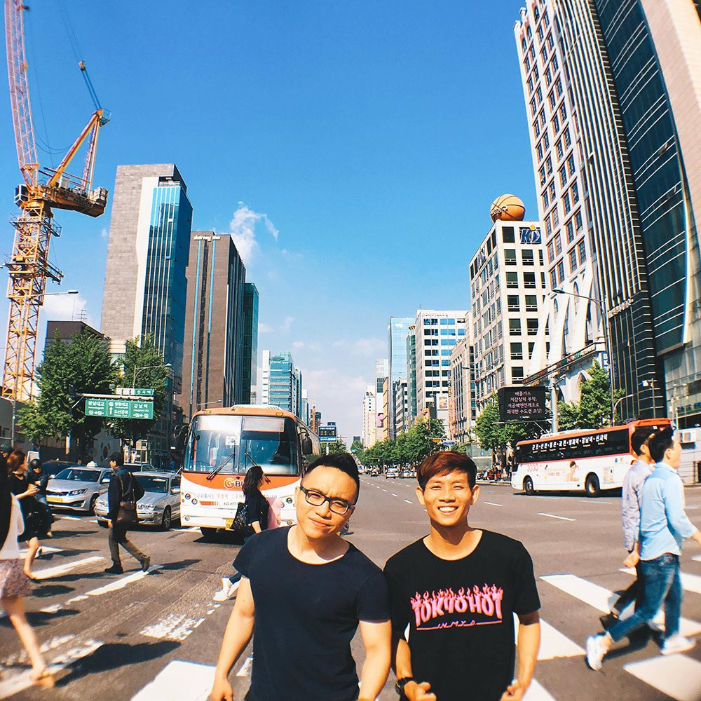 DJ Bee MC Goku in Gangnam 4