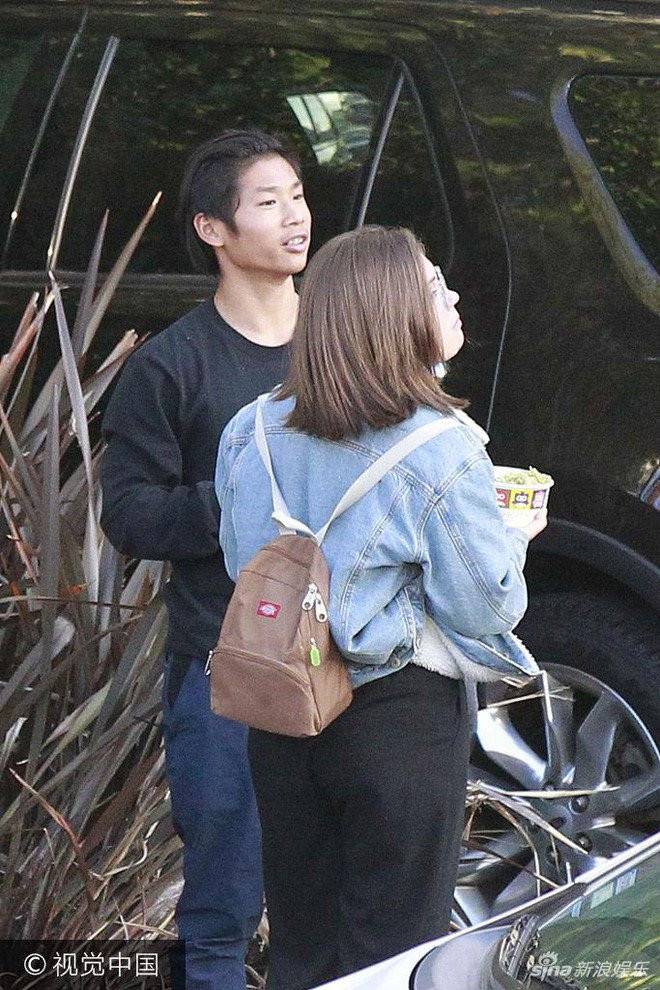 Pax Thien chung chac ben cac ban gai hinh anh 5