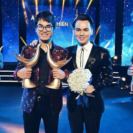 nhac-si-khac-hung-vui-khi-duoc-cong-chung-nhin-nhan_1 7