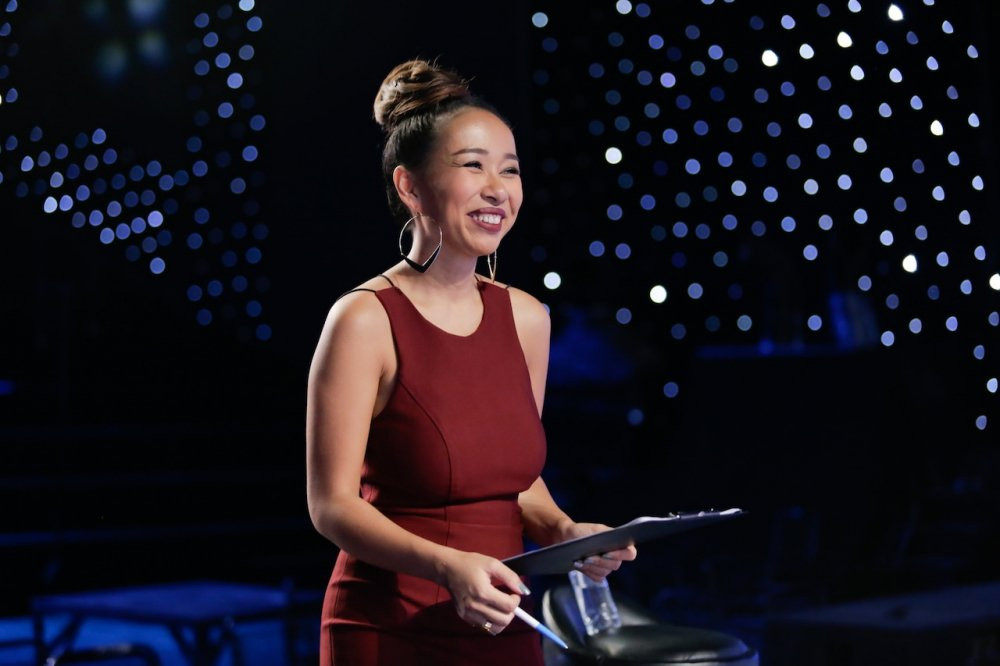 Thao Trang rang ro huong dan cac thi sinh (2) 4