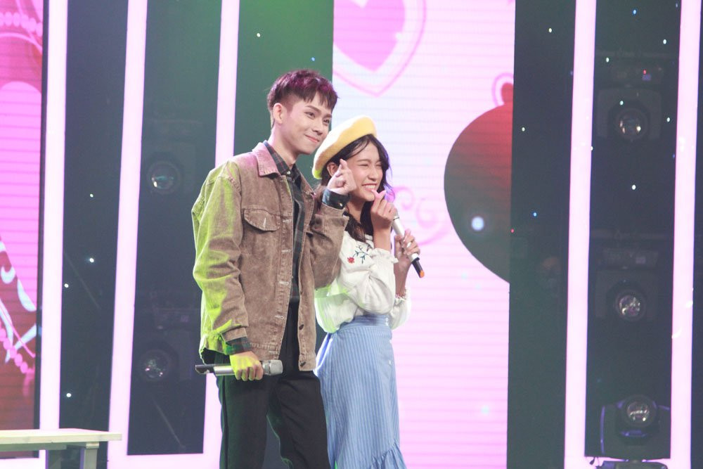 QUOC VIET - AI VY (1) 8