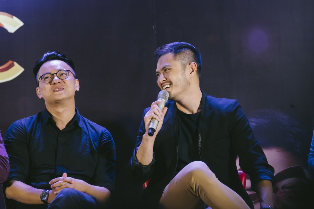 Dao dien san khau Alexander Tu 1 7