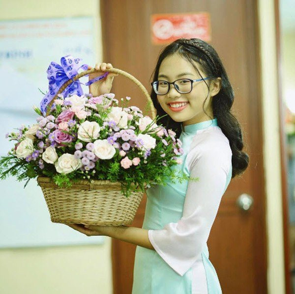 photo-1-1496118160635 5