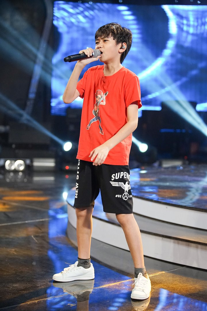 Quoc Dat tap luyen cung co Minh Hang 1