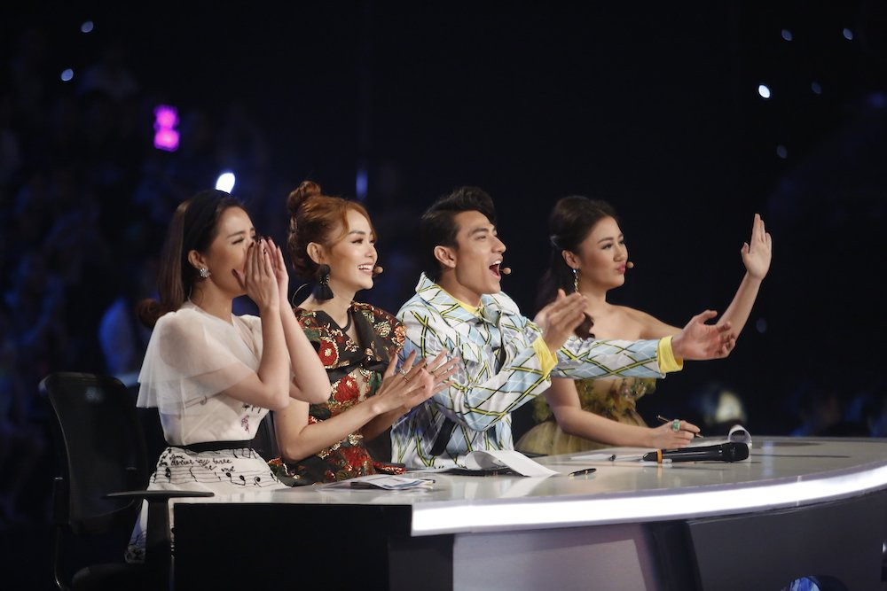 BGK thich thu truoc phan trinh bay NGAY MAI cuoc Quoc Dat 2 3