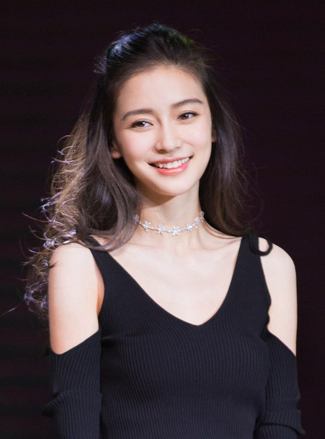 Angelababy khoe dáng đẹp chân thon trong sự kiện mới - Ảnh 5.