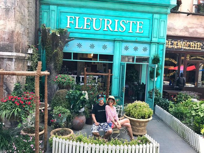 Vo chong 'Doan Du' Tran Hao Dan dang nghi duong o Da Nang hinh anh 4