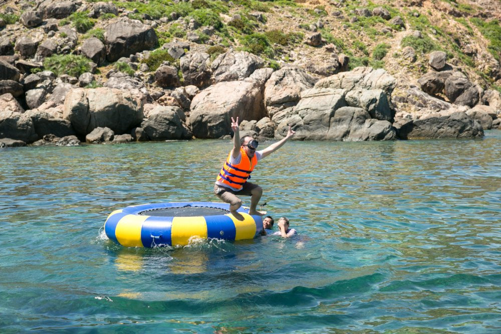 02 KIEU MINH TUAN - TIEN LUAT LAN NGAM SAN HO TAI KY CO (6) 5