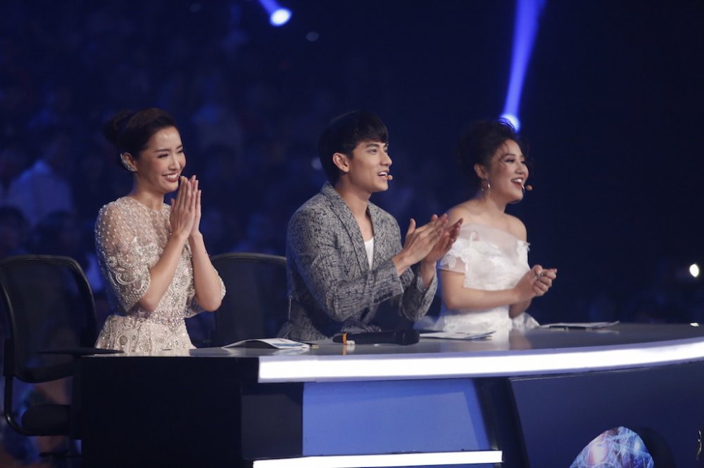 BGK thich thu truoc phan trinh dien cua Thu Uyen 2 3