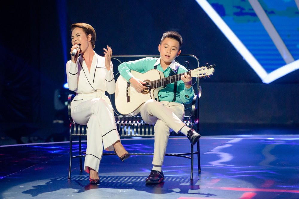 Uyen Linh - Hoang 13 8