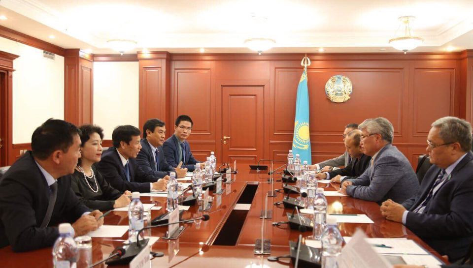 21175121_880716585421039_1632133360_n