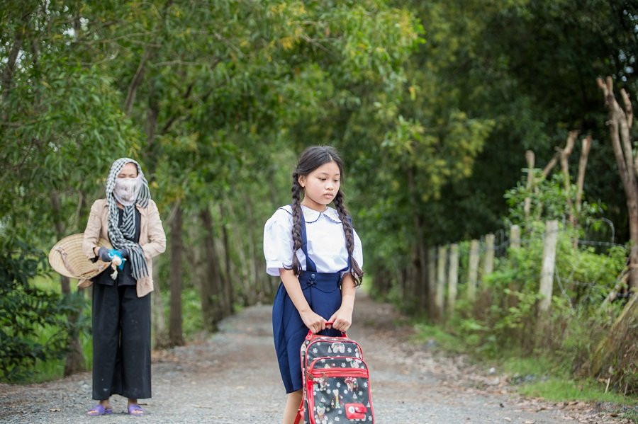 Phan-canh-tinh-cam-cua-Vo-Khanh-Ngoc-cung-NSUT-Hanh-Thuy-6