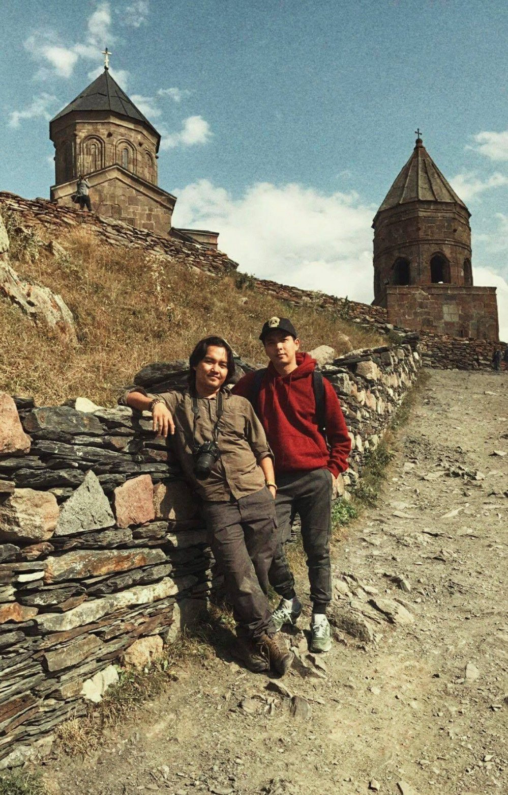 ho quang hieu 12 + chang phuot thu 3