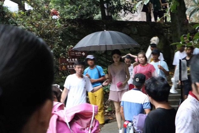 Anh hau truong phim co trang cua Pham Bang Bang gay chu y hinh anh 3