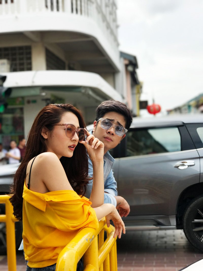 01 BAO ANH - BUI ANH TUAN TAI PHUKET OLD TOWN (1)