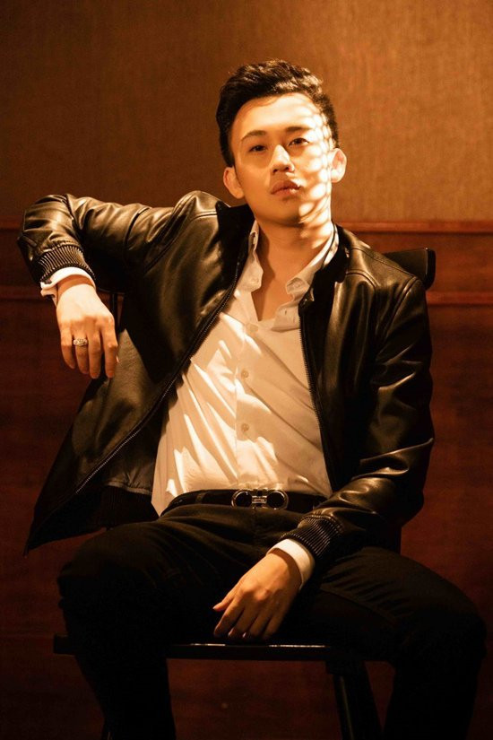 Dương Triệu Vũ, Hoài Linh, làng sao