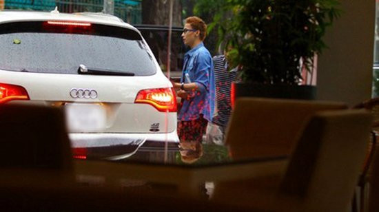 Dương Triệu Vũ, Hoài Linh, làng sao