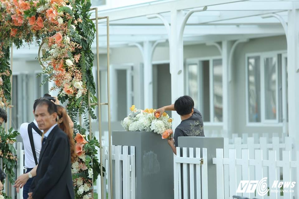 22237076_1346014898843253_1018484776_n