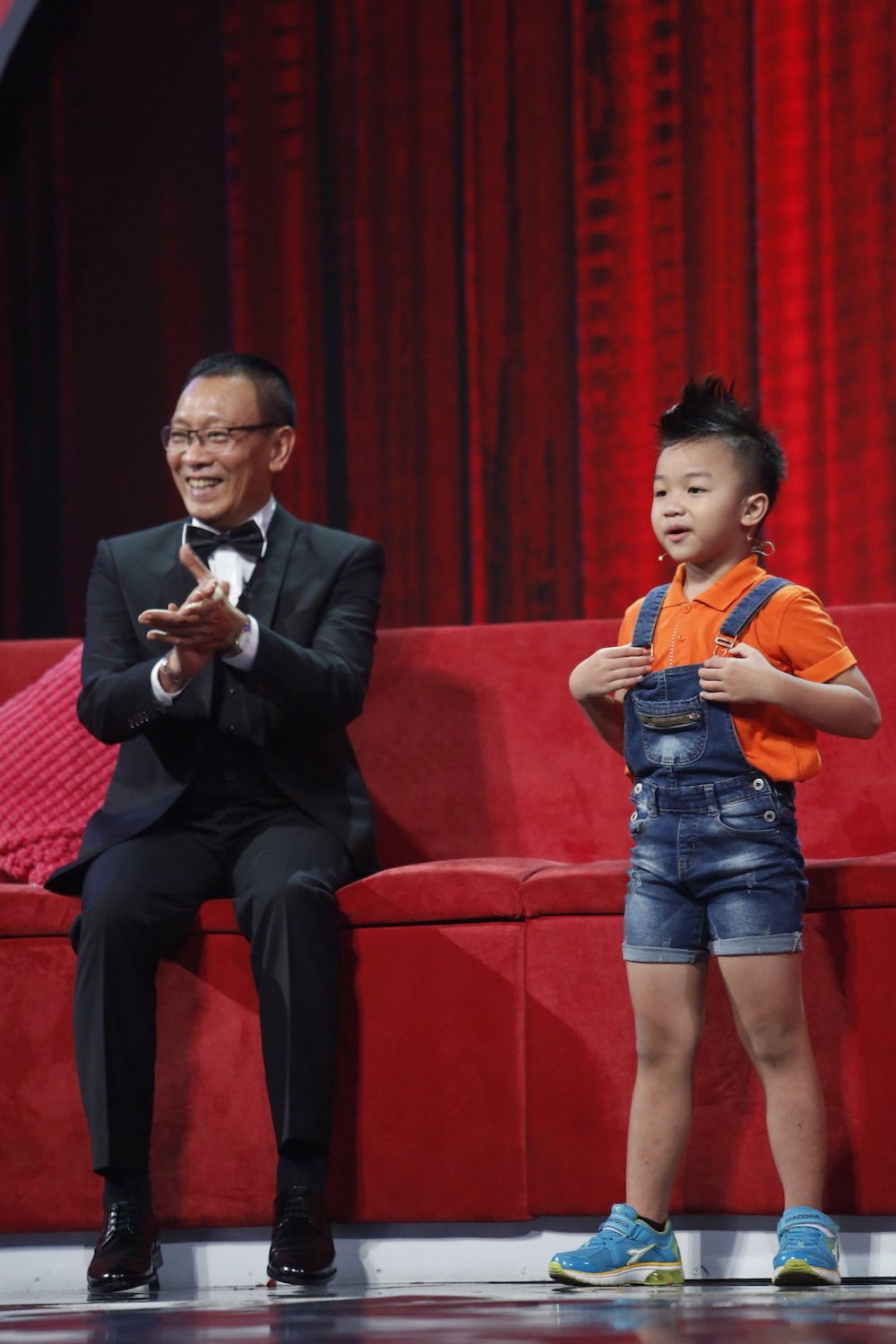 MC LAI VAN SAM VA TUAN ANH 4