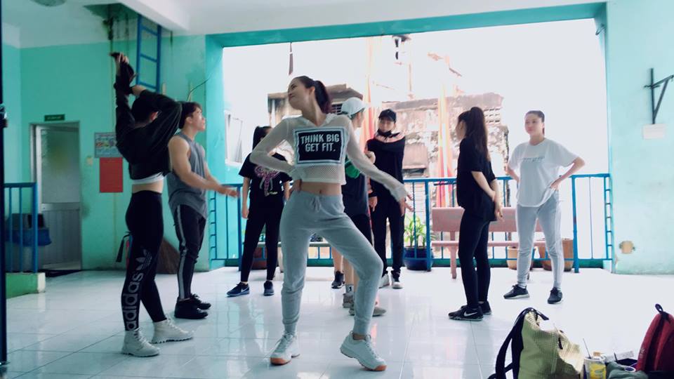 21687970_1461081300645177_5993965181882590240_n 10