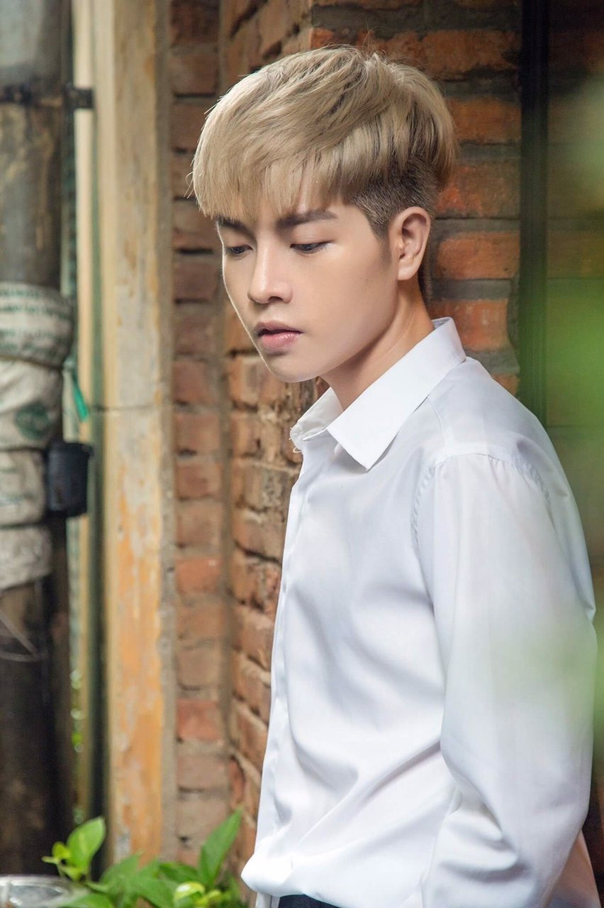 z733684320411_f1fab11dd5ca1d4d93a0a9a189b70295