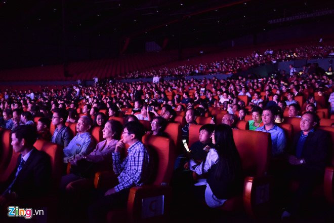 Tranh cai vi ban ket Hoa hau Hoan vu Viet Nam to chuc ngay bao lon hinh anh 4