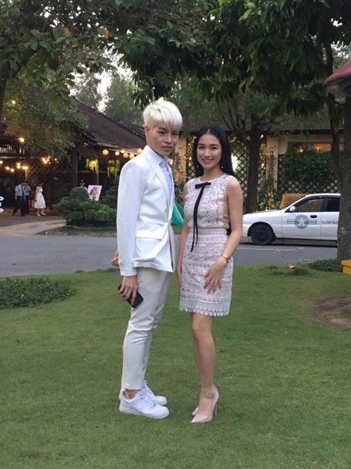 nhung-hinh-anh-dau-tien-trong-tiec-cuoi-khoi-my-kelvin-khanh-4
