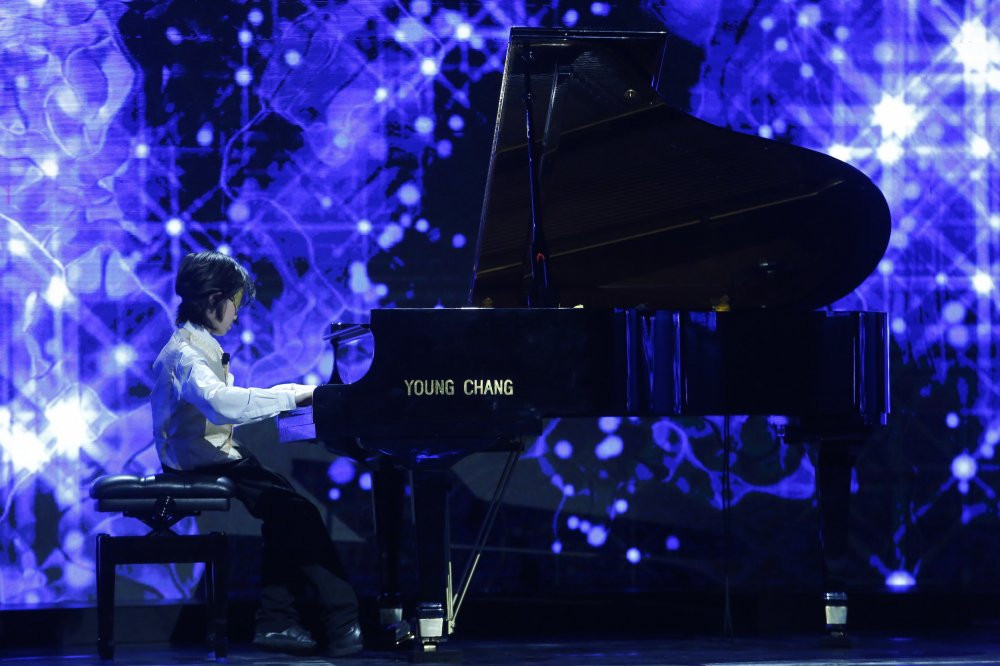 MC Lai Van Sam va Leo 6 3