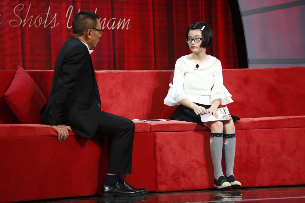 MC Lai Van Sam va Hien Thu 11