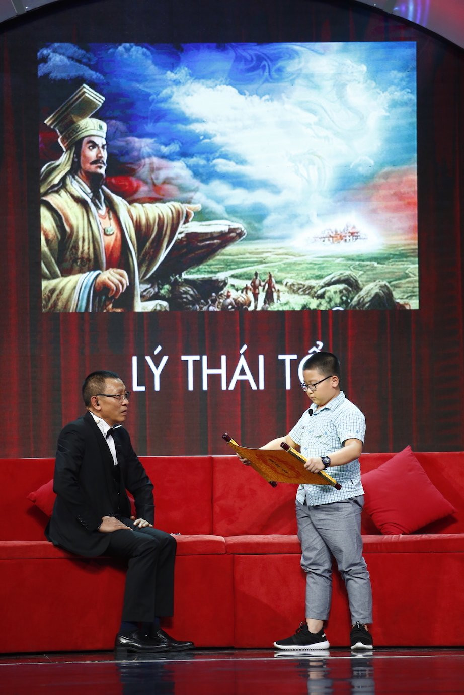 MC Lai Van Sam va Gia Khiem 6