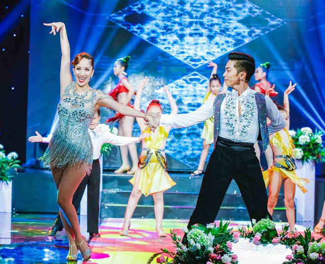 1512958905-559-khanh-thi-4-1512956973-width660height536 6