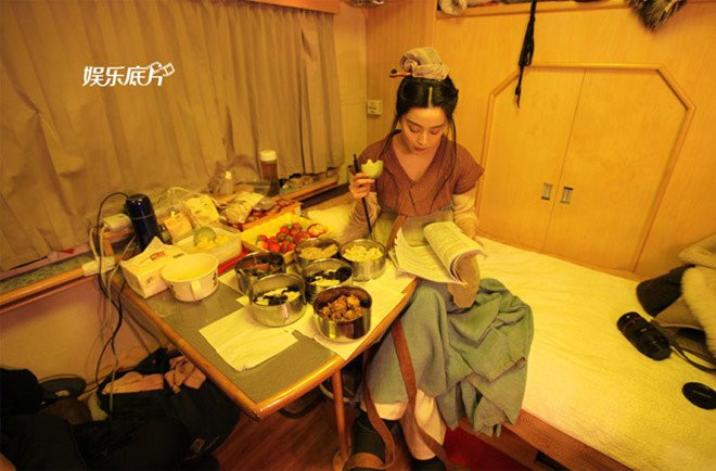 Bua an tam bo tren phim truong cua sao hang A Trung Quoc hinh anh 4