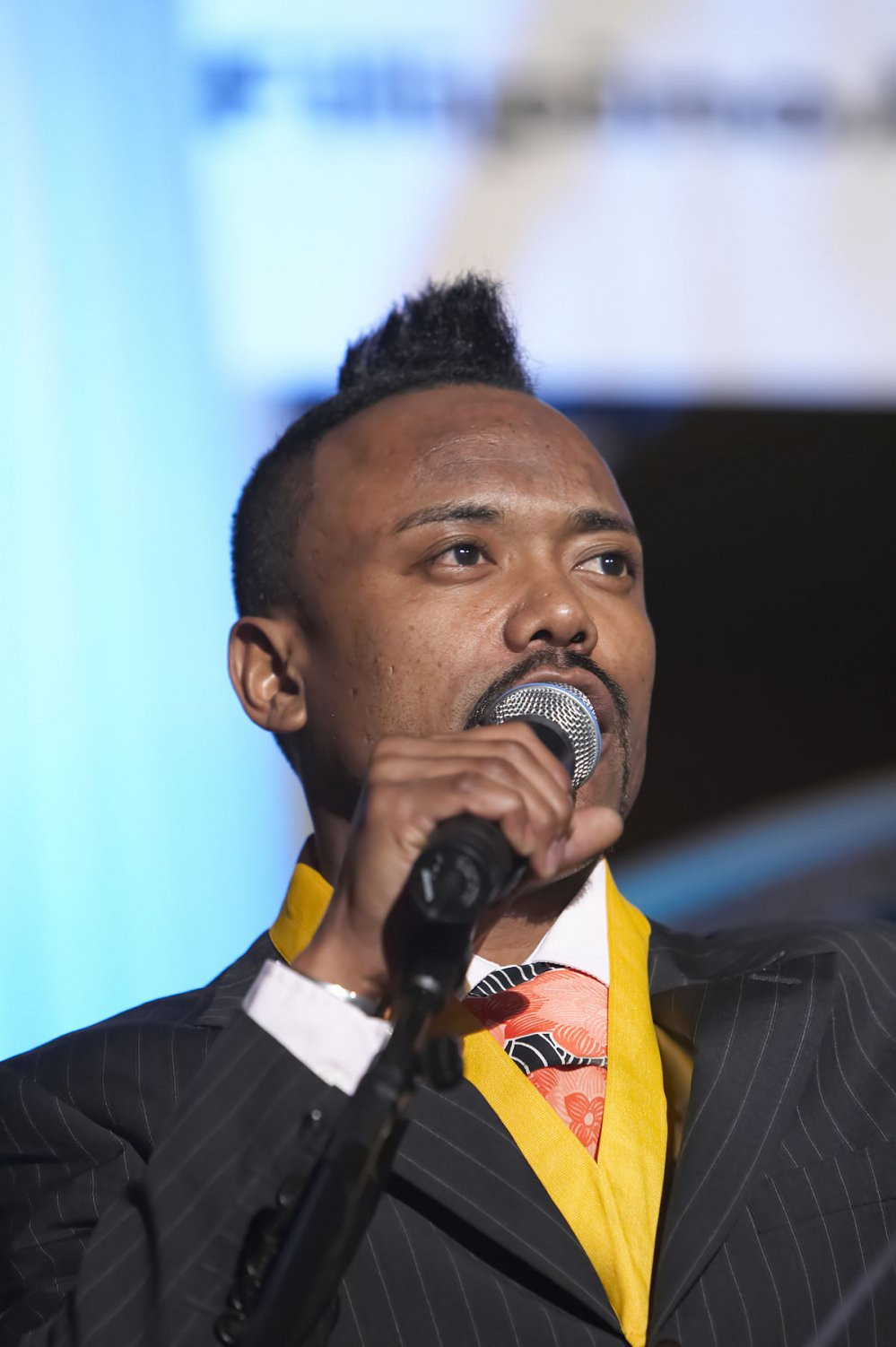 1200px-Apl_de_ap_061014_2