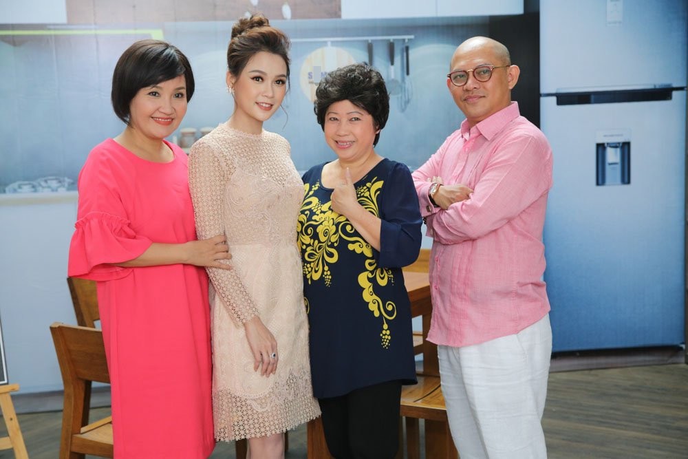 NGAN QUYNH - SAM - PHI PHUNG 3