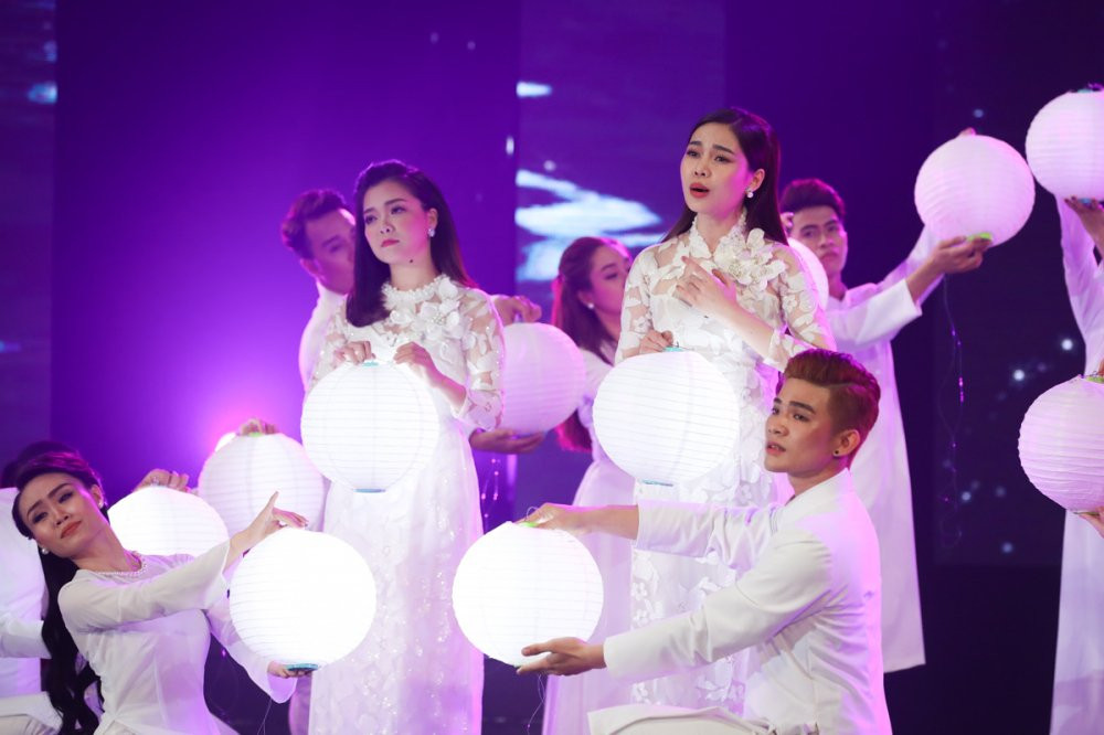 05 THANH NGOC - GIANG HONG NGOC (6) 4