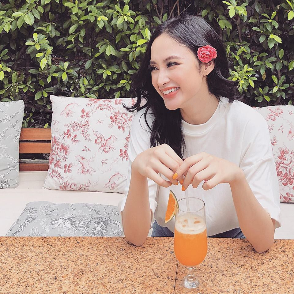 27331618_893282677516606_3379485936170228876_n