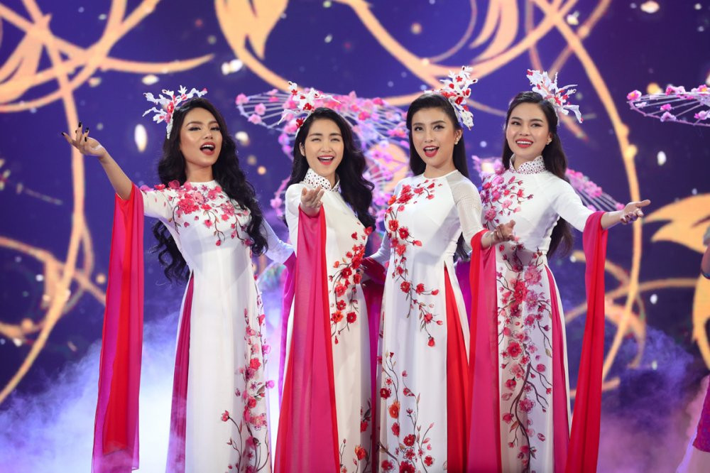 07 GIANG HONG NGOC - HOA MINZY - TIEU CHAU NHU QUYNH - VU THAO MY (6) 6